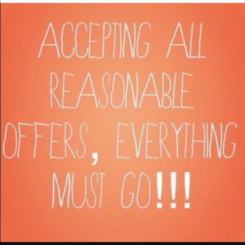 MAKE ME AN OFFER! ✨